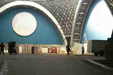 hanno smontato tutto - a questa immagine è
collegata l'immagine ingrandita