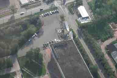 Leopoldo, un puntino
laggi&ugrave; - questa immagine abbiamo collegato l'immagine ingrandita